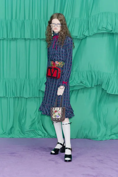 Look 25
